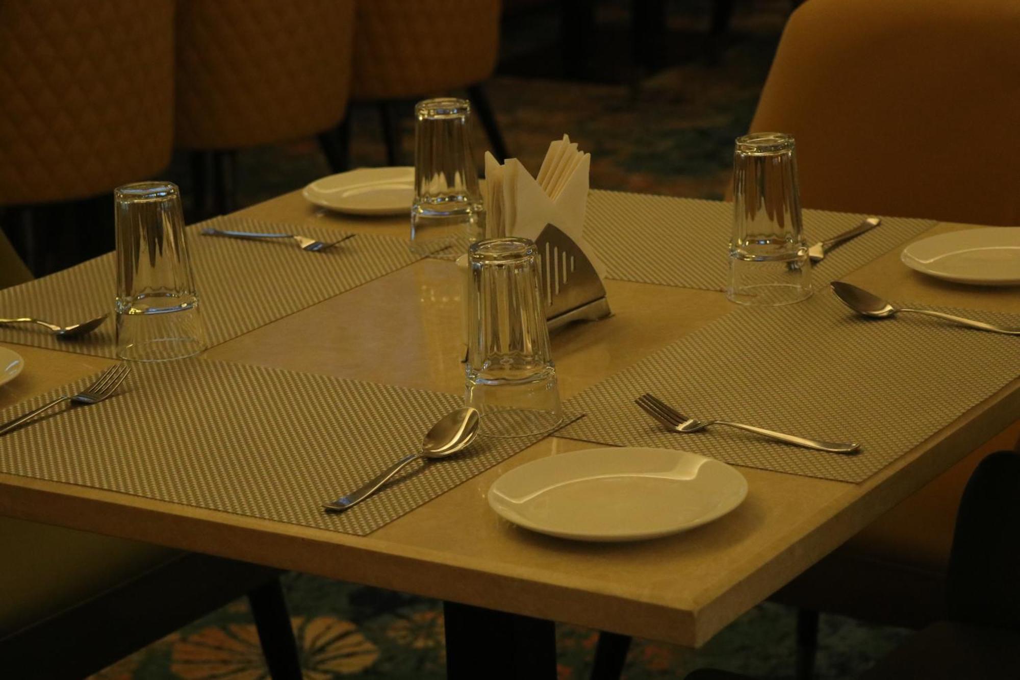 Pt Moolraj Residency Hotel Una  Buitenkant foto