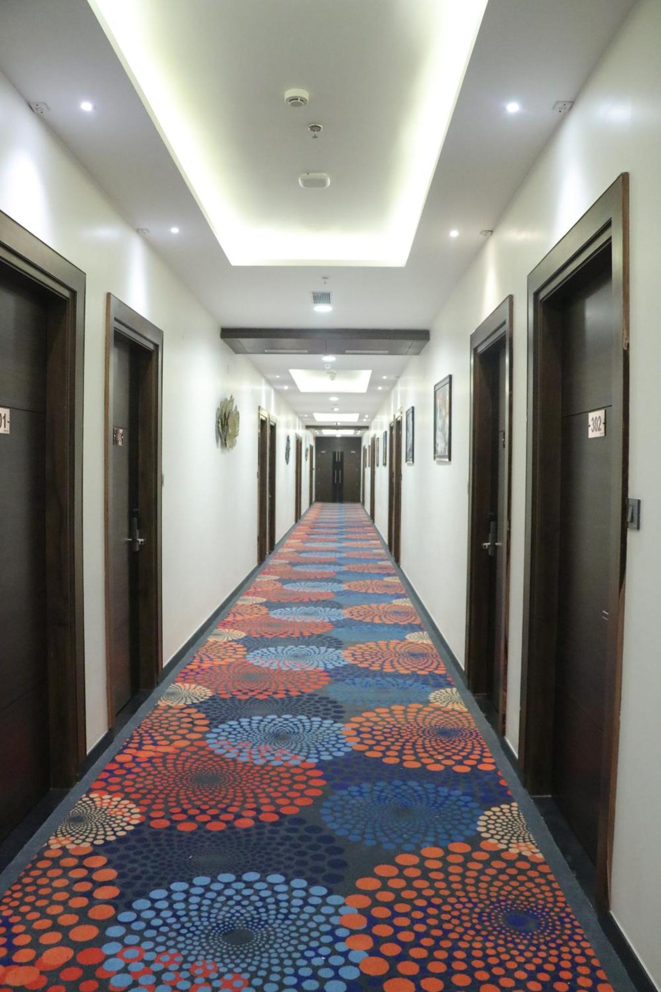 Pt Moolraj Residency Hotel Una  Buitenkant foto