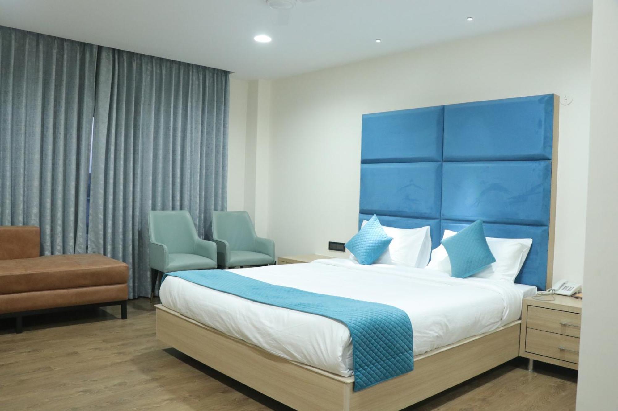 Pt Moolraj Residency Hotel Una  Buitenkant foto